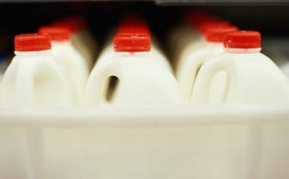 Does whey protein have Casein